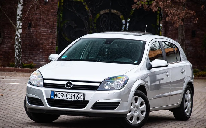 Opel Astra cena 12600 przebieg: 260000, rok produkcji 2005 z Złocieniec małe 497